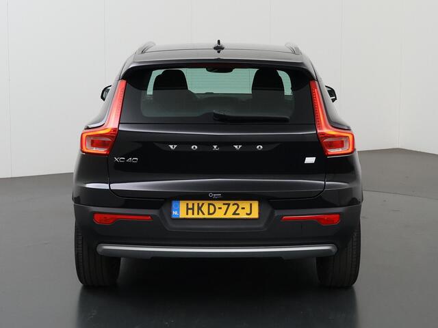 Volvo XC40 1.5 T4 Recharge Inscription Expression | Navigatie | |Cruise Control Adaptief | Achteruitrijcamera | Climate Control |