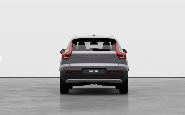 Volvo XC40 2.0 B3 Business Edition | Stoel en Stuurverwarming | Harman Kardon | Adaptieve Cruise Control | BLIS | Donker Glas |