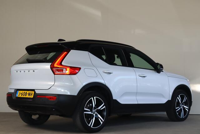 Volvo XC40 1.5 T2 R-Design NL-Auto!! Stoel + Stuurverwarming I Dode-Hoek I Carplay