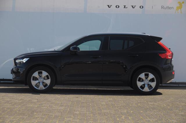 Volvo XC40 T4 190PK Automaat Momentum Pro Navigatie / Parkeersensoren Voor & achter / Parkeercamera achter / Semi Elek. wegklapbare trekhaak / Climate Control / Getinte ramen vanaf de B-Stijl / Premium Audi Harman Kardon