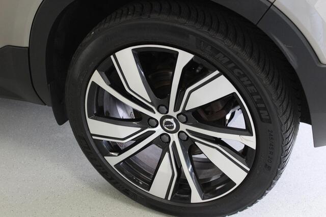 Volvo XC40 1.5 T4 Recharge R-Design | PEBBLE-GREY | ACC | NAVI | WEGKL-TRHAAK | CAM | STOEL+STUUR/VERW | 20'LMV |