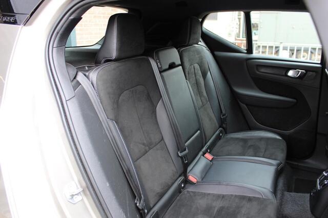 Volvo XC40 1.5 T4 Recharge R-Design | PEBBLE-GREY | ACC | NAVI | WEGKL-TRHAAK | CAM | STOEL+STUUR/VERW | 20'LMV |