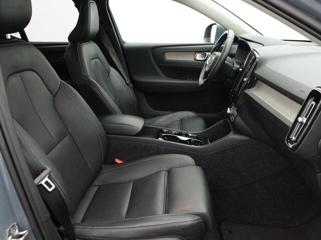Volvo XC40 T5 180PK Automaat Hybride Twin Engine Inscription / Leder / Airco-ecc./ Pdc.+Camera / Intellisafe Pro - Park Assist - Versatilly Line Apk mrt-2026