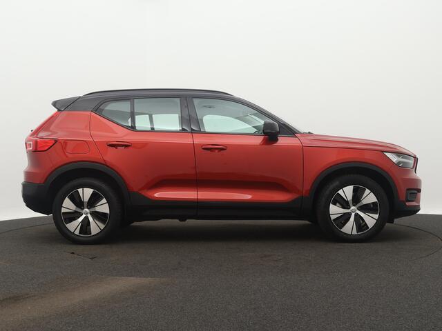 Volvo XC40 T4 Automaat Hybride R-Design Expression / Panoramadak / Navigatie / Airco-ecc./ Xenon / Pdc.V+A / Apk nov-2026