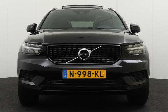 Volvo XC40 T5 PHEV R-Design 260 PK Pano-dak Camera Dodehoek Adapt. Cruise