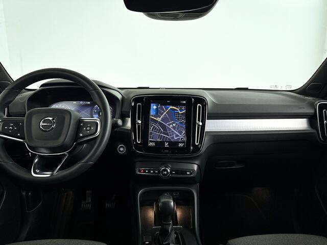 Volvo XC40 T2 Core | Parkeercamera | Apple Carplay