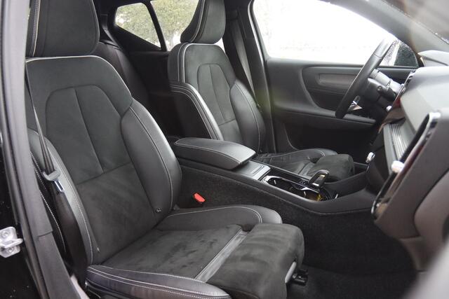 Volvo XC40 RECHARGE P8 AWD R-DESIGN 408PK | PANO | 360 CAMARA | HARMAN/KARDON | LED | ACC | HALF-LEDER | KEY-LESS