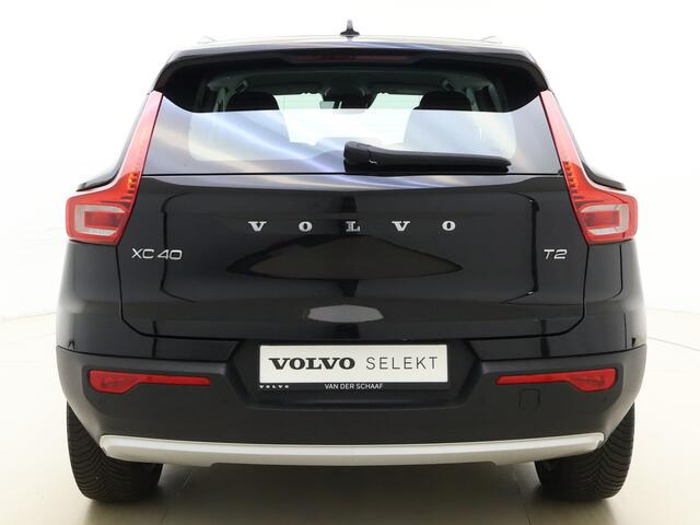 Volvo XC40 T2 130pk Automaat Business Pro / Adapt. Cruise / BLIS / Stoel + Stuurw. Verwarming / Mistlampen / 18'' + all season banden / PDC + Camera / Lane Keeping Aid / DAB / El. Achterklep /