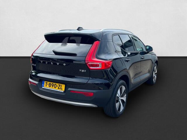 Volvo XC40 1.5 T5 Twin Engine Momentum LEER / STOELVERWARMING / NAVI / PLUG IN