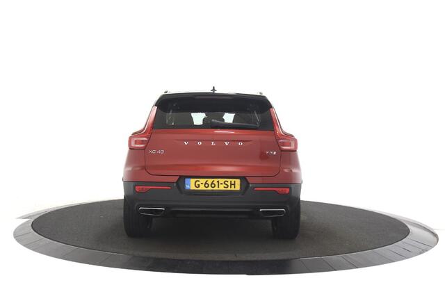 Volvo XC40 1.5 T3 R-Design Leer / Trekhaak / Navigatie
