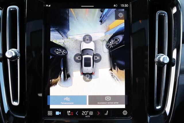 Volvo XC40 Extended Range Ultimate 82 kWh - Panorama/schuifdak - IntelliSafe Assist & Surround - 360º Camera - Harman/Kardon audio - Verwarmde voorstoelen, stuur & achterbank - Parkeersensoren voor & achter - Elektr. bedienb. voorstoelen met geheugen links - Draadlo