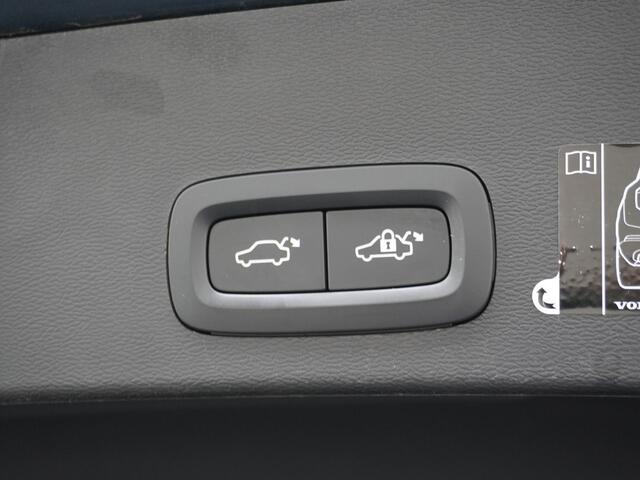 Volvo XC40 1.5 T5 Recharge R-Design Leder/Camera/AdaptiveCruise etc.