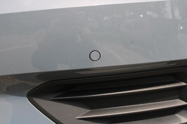 Volvo XC40 1.5 T4 Recharge Inscription Expression Lederen bekleding | Navigatiesysteem | Automaat |