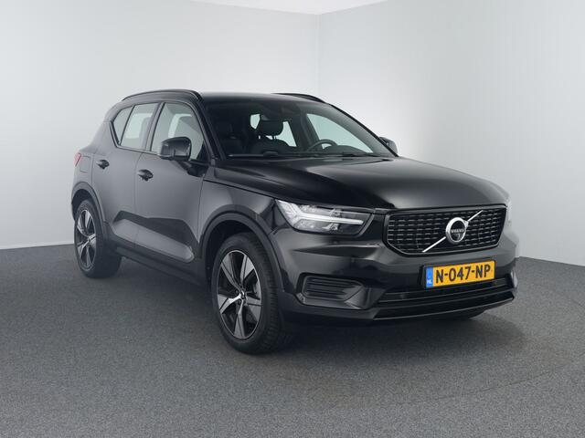 Volvo XC40 1.5 T4 Recharge R-Design | Trekhaak | Camera | Stoel+stuur verwarming | Carplay