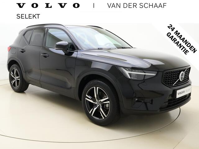 Volvo XC40 B3 177pk Plus Dark / Elektr. Stoelen / Pixel koplampen / Harman&Kardon / ACC / BLIS / PDC + Camera / Stoel + Stuurw. Verwarming / 18'' Velgen / Elektr. Achterklep /