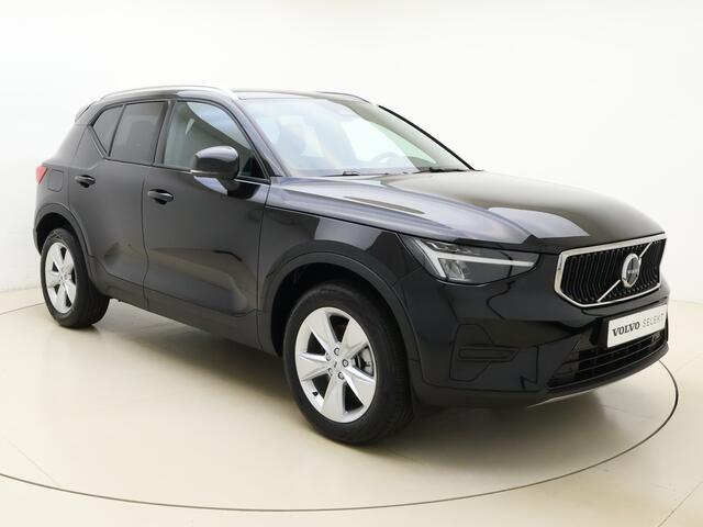 Volvo XC40 B3 177PK Core / Elektrisch verstelbare stoelen / Elektrische achterklep / ACC / Pilot Assist /