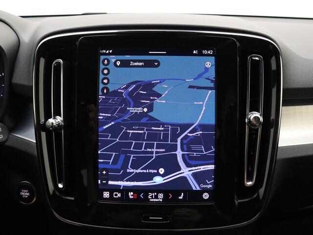 Volvo XC40 B3 177PK Core / Elektrisch verstelbare stoelen / Elektrische achterklep / ACC / Pilot Assist /
