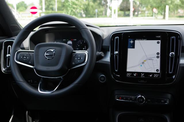 Volvo XC40 1.5 T4 Plug-in hybrid 211 PK Plus Bright, Winterpakket, Camera, Carplay