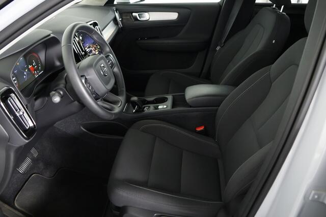 Volvo XC40 1.5 T5 Recharge Inscription Expression Panorama / Opendak / Cam / HK / Trekhaak / CarPlay