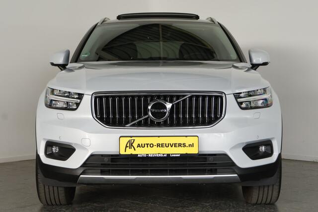 Volvo XC40 1.5 T5 Recharge Inscription Expression Panorama / Opendak / Cam / HK / Trekhaak / CarPlay
