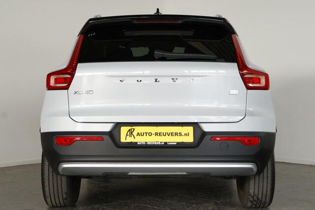 Volvo XC40 1.5 T5 Recharge Inscription Expression Panorama / Opendak / Cam / HK / Trekhaak / CarPlay
