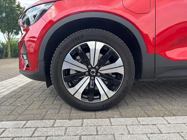 Volvo XC40 1.5 T5 Plug-in hybrid Ultimate Dark