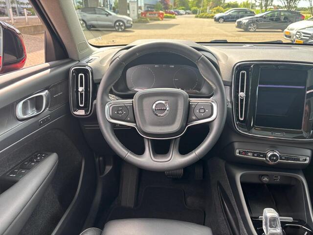 Volvo XC40 1.5 T5 Plug-in hybrid Ultimate Dark