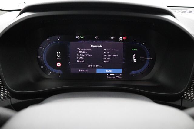 Volvo XC40 Recharge P8 AWD R-Design | Full option | Trekhaak | Stoelverwarming | 360 Camera | Dealer Onderhouden