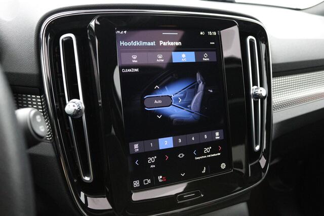 Volvo XC40 Recharge P8 AWD R-Design | Full option | Trekhaak | Stoelverwarming | 360 Camera | Dealer Onderhouden
