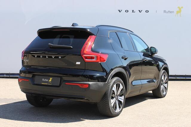 Volvo XC40 Recharge 231PK Automaat 70 kWh Google infotainment / Verwarmbare voorstoelen / Verwarmbaar stuurwiel / Getinte ramen vanaf de B-stijl / Cruise control