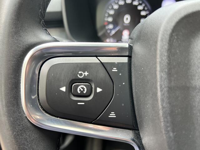 Volvo XC40 1.5 T4 Plug-in hybrid Core Bright Achteruitrijcamera Navigatie