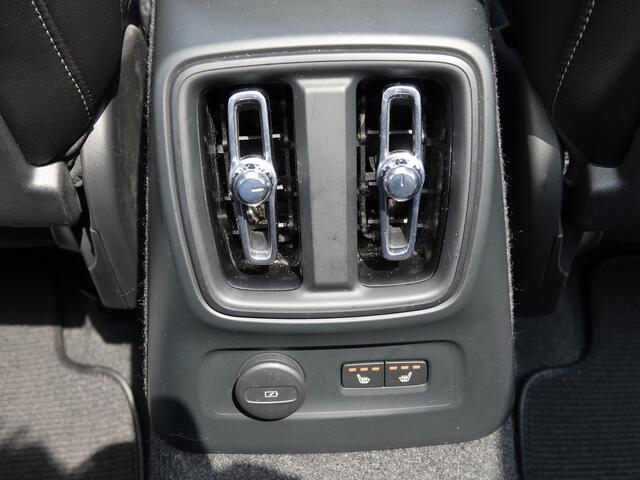 Volvo XC40 1.5 T5 Recharge Inscription BOMVOL | PANO | TREKH. | 360° | LEER | BLIS + CTA | PILOT + ACC
