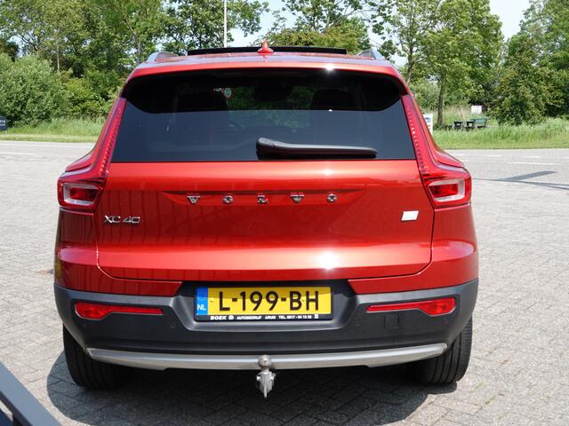 Volvo XC40 1.5 T5 Recharge Inscription BOMVOL | PANO | TREKH. | 360° | LEER | BLIS + CTA | PILOT + ACC