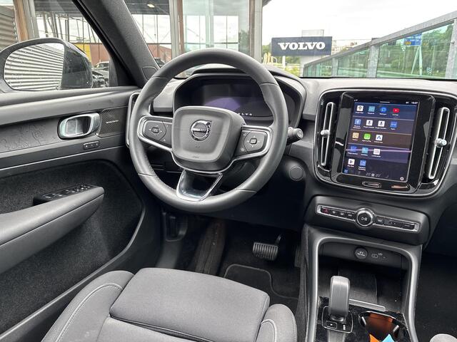 Volvo XC40 Recharge Ultimate 70 kWh Automaat, Panoramadak, Driver assist, 20 inch wielen, Eerste eigenaar, Volledig dealer onderhouden, Stoelverwarming, Stoelverwarming, Extra getinte ramen vanaf B-stijl