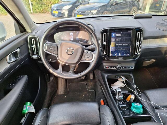 Volvo XC40 1.5 T5 Recharge Inscription | Trekhaak | Blis | Panorama-schuifdak | Adaptieve cruise controle | Leder | Camera | Standkachel |