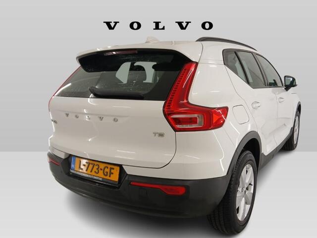 Volvo XC40 1.5 T2 Momentum Core | Camera | Navigatie | LED koplampen | Parkeersensoren V+A | Carplay | On Call |