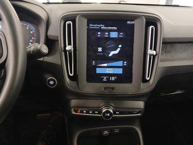 Volvo XC40 1.5 T2 Momentum Core | Camera | Navigatie | LED koplampen | Parkeersensoren V+A | Carplay | On Call |