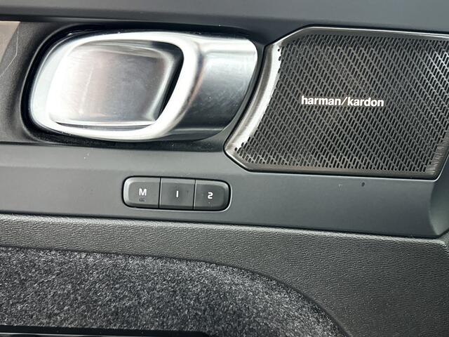 Volvo XC40 Recharge Twin Ultimate 78 kWh | Harman Kardon | Panoramadak | 360° camera | Stoel- en stuurverwarming
