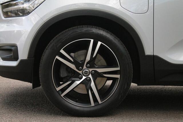 Volvo XC40 1.5 T5 Recharge R-Design | Trekhaak | Camera