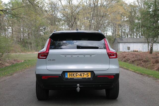Volvo XC40 1.5 T5 Recharge R-Design | Trekhaak | Camera