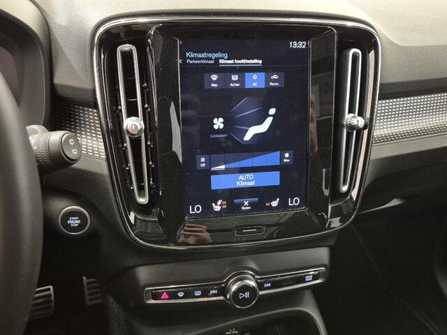Volvo XC40 1.5 T5 262pk Recharge R-Design Carplay Stoel.Stuurverw. Pano.dak Trekhaak