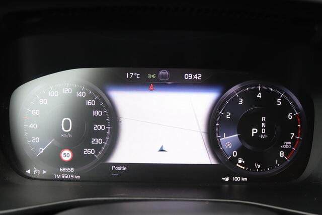 Volvo XC40 2.0 T4 | Cruise Control | Parkeersensoren | El. achterklep | Navigatie