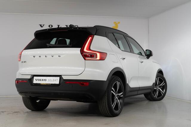 Volvo XC40 T5 262PK Automaat R-Design / Climate pack / Park assist / Camera achter / Nubuck bekleding / Volvo On-Call