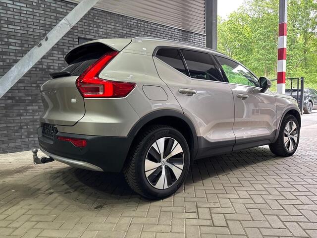 Volvo XC40 T4 Plug-in hybrid Plus Bright | Leder | ACC | BLIS | Trekhaak | Stoel+Stuurverwarming | harman/kardon