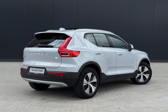 Volvo XC40 1.5 T5 Recharge Inscription - 360 Camera - Open dak - Trekhaak - Stoel/stuurverwarming - Licht pack - Rijklaar