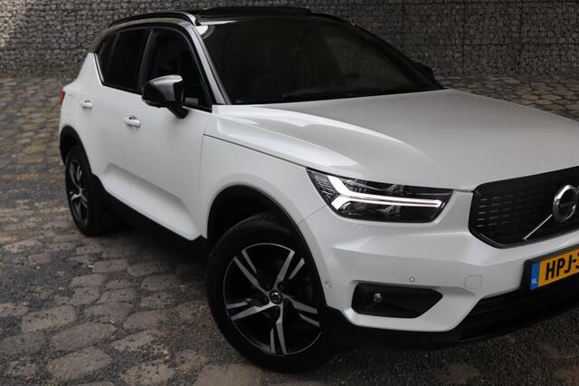 Volvo XC40 1.5 T3 R-Design | Schuifdak | Audi H&K | Camera