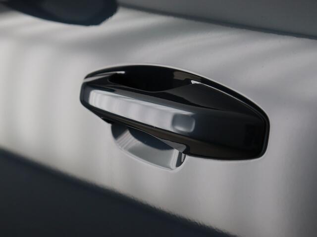 Volvo XC40 1.5 T4 Recharge Inscr. Expr. NIEUWSTAAT (Navi / Cruise / Camera / Stoel- Stuurverw.)