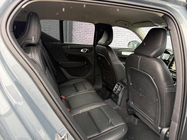 Volvo XC40 1.5 T5 Recharge Inscription Expression | Leder | Stuur verwarming | Stoel verwarming | Camera | Parkeersensoren V+A |