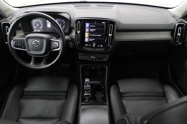 Volvo XC40 T4 Inscription | Panoramadak | ACC | Vol-Leder | Trekhaak | Camera | BLIS
