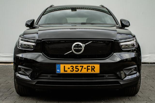 Volvo XC40 Recharge P8 AWD R-Design Trekhaak/ Panoramadak/ Stuur+stoelverwarming/ Camera/ Elek. achterklep/ Blindspot